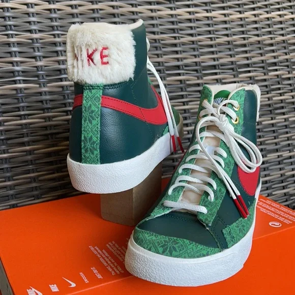 Nike Blazer Mid 77 Vintage MENS - Picture 11 of 16
